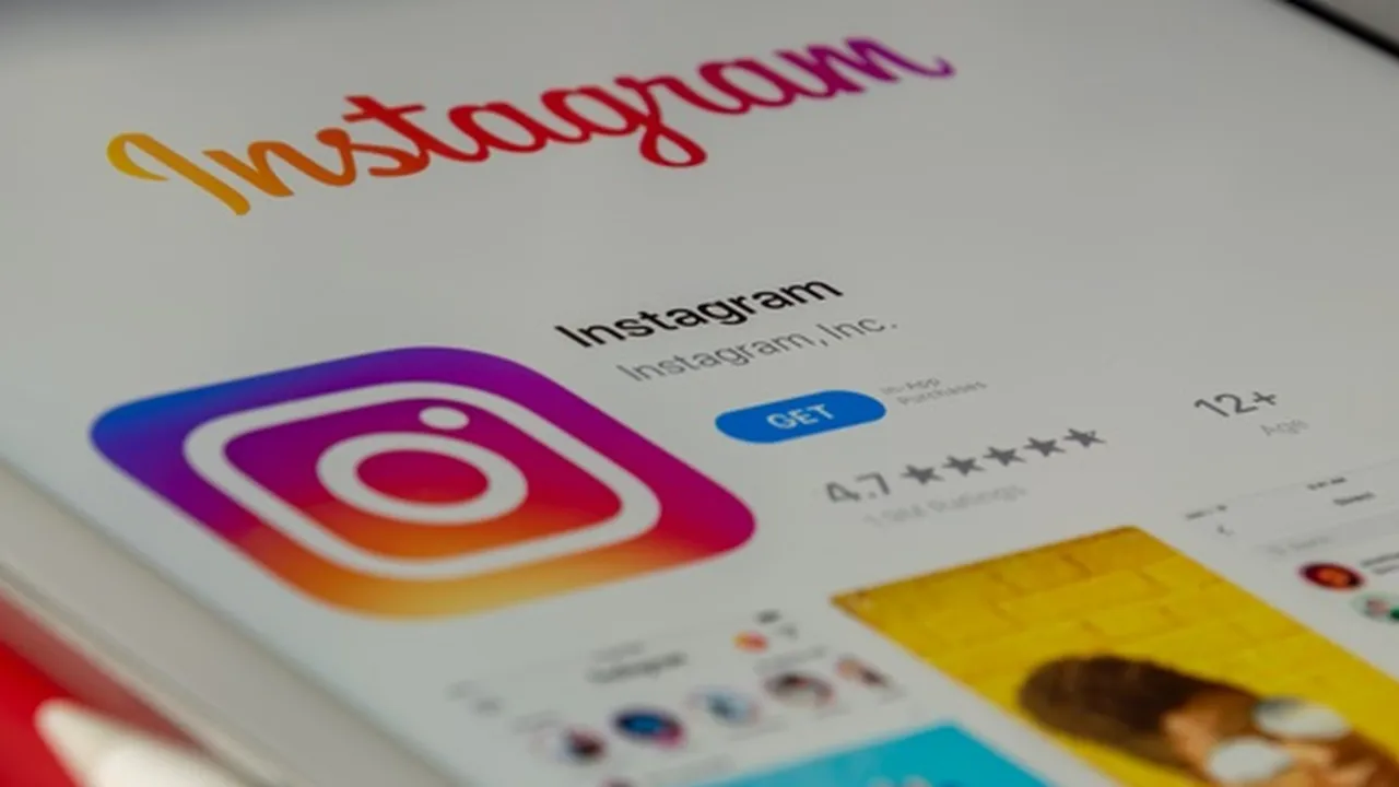 Cara Swipe Up IG dan Link Sticker di Story untuk Memaksimalkan Halaman Bisnis