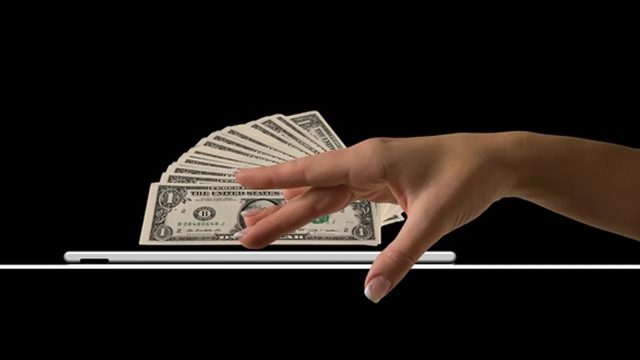 10 Transfer Uang Lewat HP dengan Mobile Banking - Dompet Digital