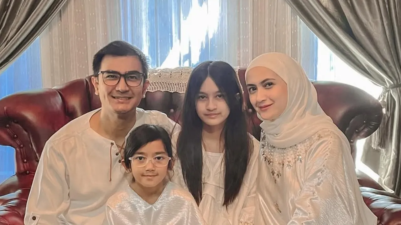 Cara Unik Artis Shandy Sjariff Ajak Kedua Putrinya Quality Time