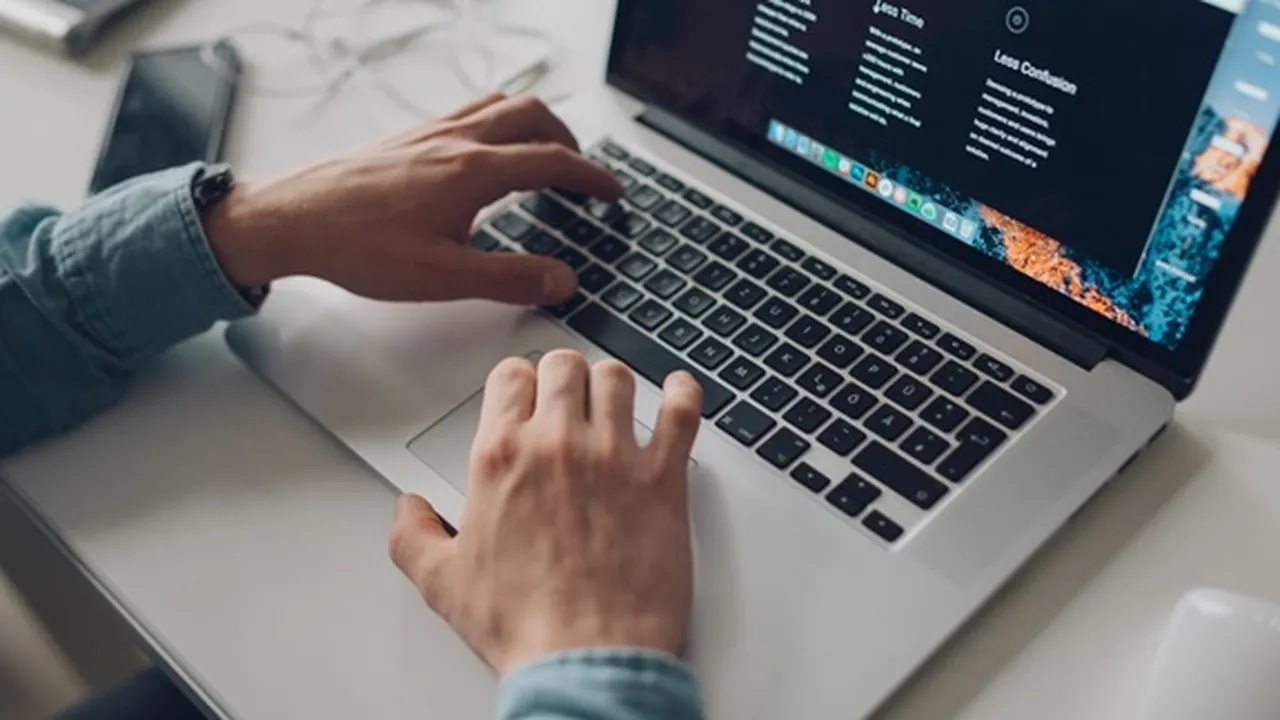 5 Cara Uninstall Aplikasi di Laptop dengan Mudah dan Praktis, Menghapus Secara Permanen