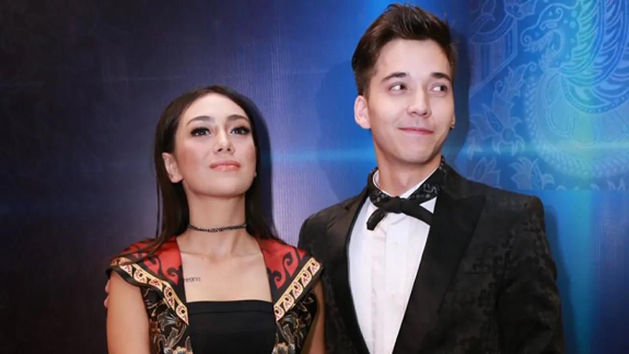 Celine Evangelista Sakit, Stafan William Rayakan Ulang Tahun Bareng Anak