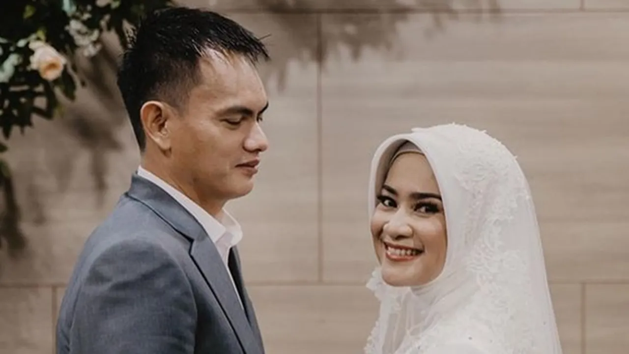 Cerita Perkenalan Ikke Nurjanah dengan Karlie Fu, Bertemu Gara-gara Main Sepeda - Jalani Pacaran Singkat
