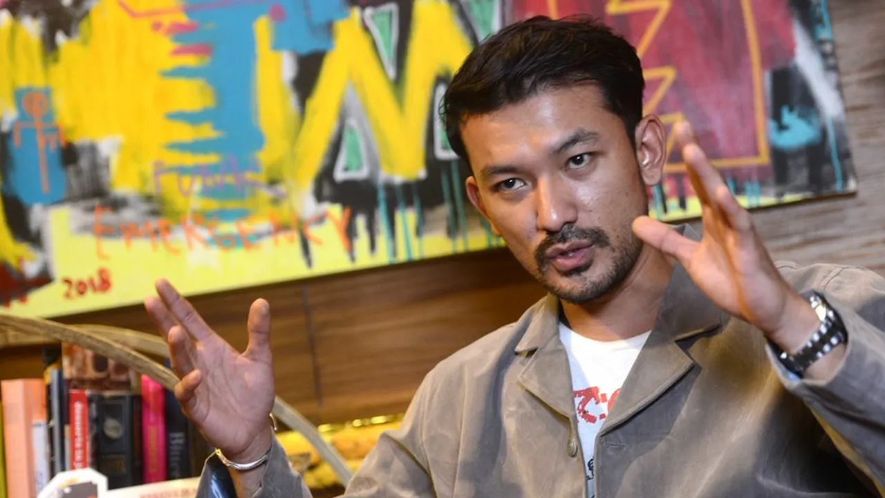 Cerita Rio Dewanto Gantikan Peran Atiqah Hasiholan