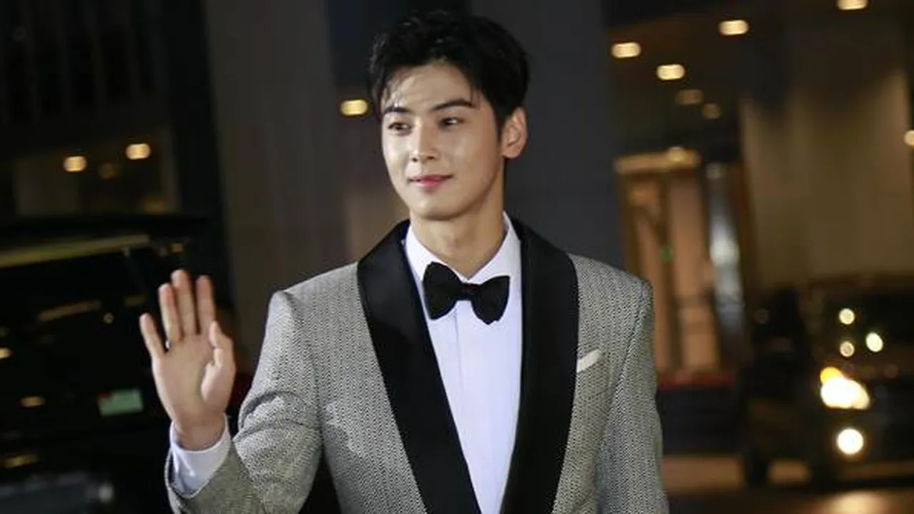Cha Eun Woo Pakai Baby Filter, Mirip Dengan Aktris Drama dan Member TWICE