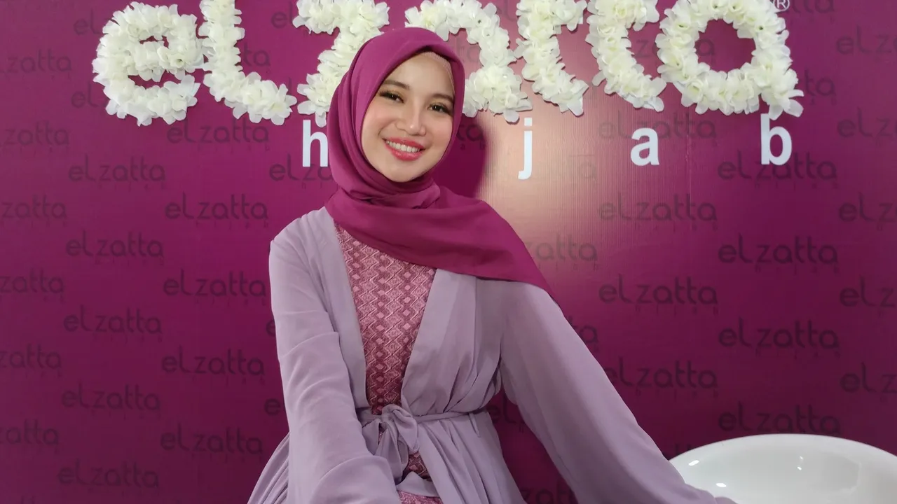 Chacha Frederica: Belajar Makeup Bisa Dari Youtube, Tapi....