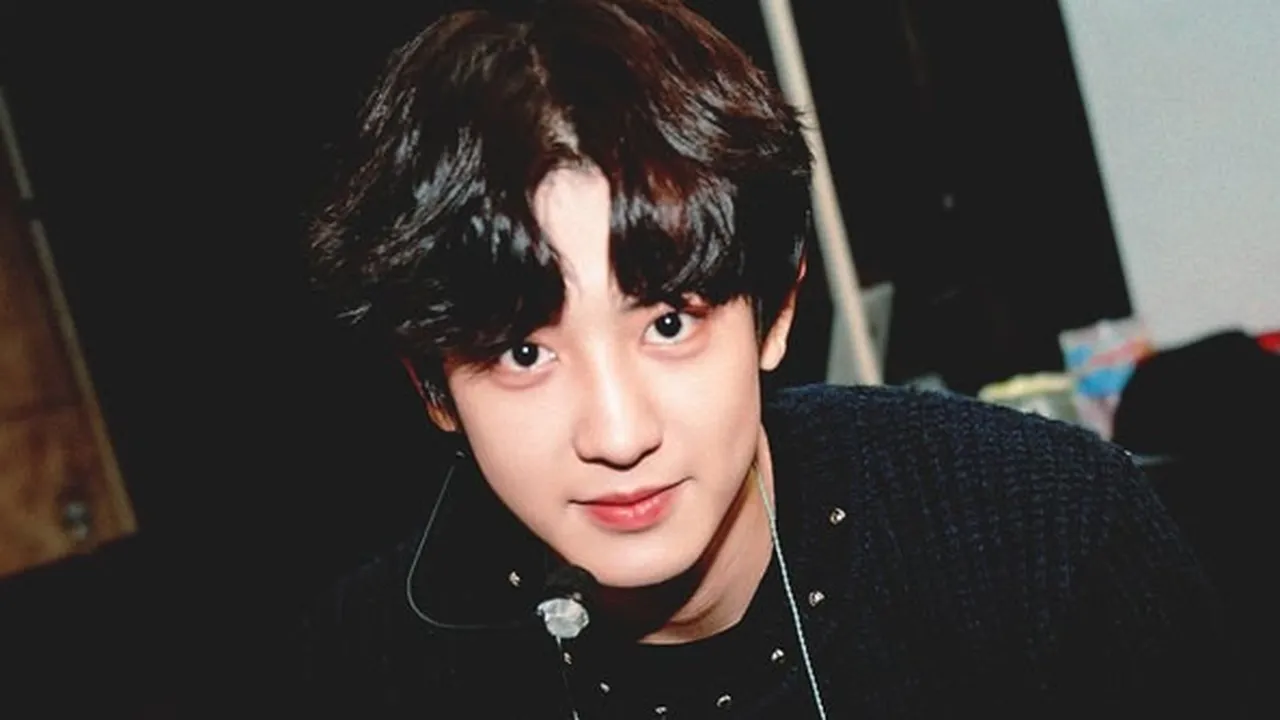 Chanyeol EXO Laporkan 2 Sasaeng Fans, Penggemar Pertanyakan Teman Wanitanya