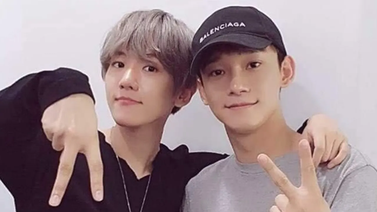 Chen EXO Kedapatan Ikut Naik ke Atas Panggung dan Selamati Kemenangan Baekhyun