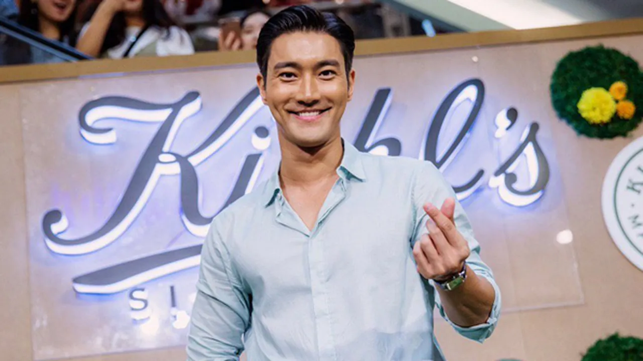 Choi Siwon Tulis Pesan Emosional Soal Privasi & Stalker, Buat Sasaeng?