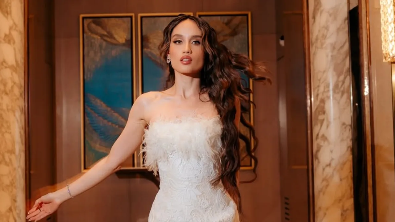 Cinta Laura Hadiri TikTok Awards Indonesia 2025, Klarifikasi Video Viral Sebut 'Soto'