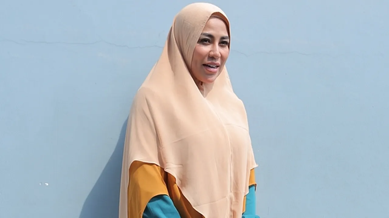 Cinta Penelope Dilamar Vicky Prasetyo, Sudah Berteman Sejak Lama Cinta Penelope Dilamar Vicky Prasetyo, Sudah Berteman Sejak Lama
