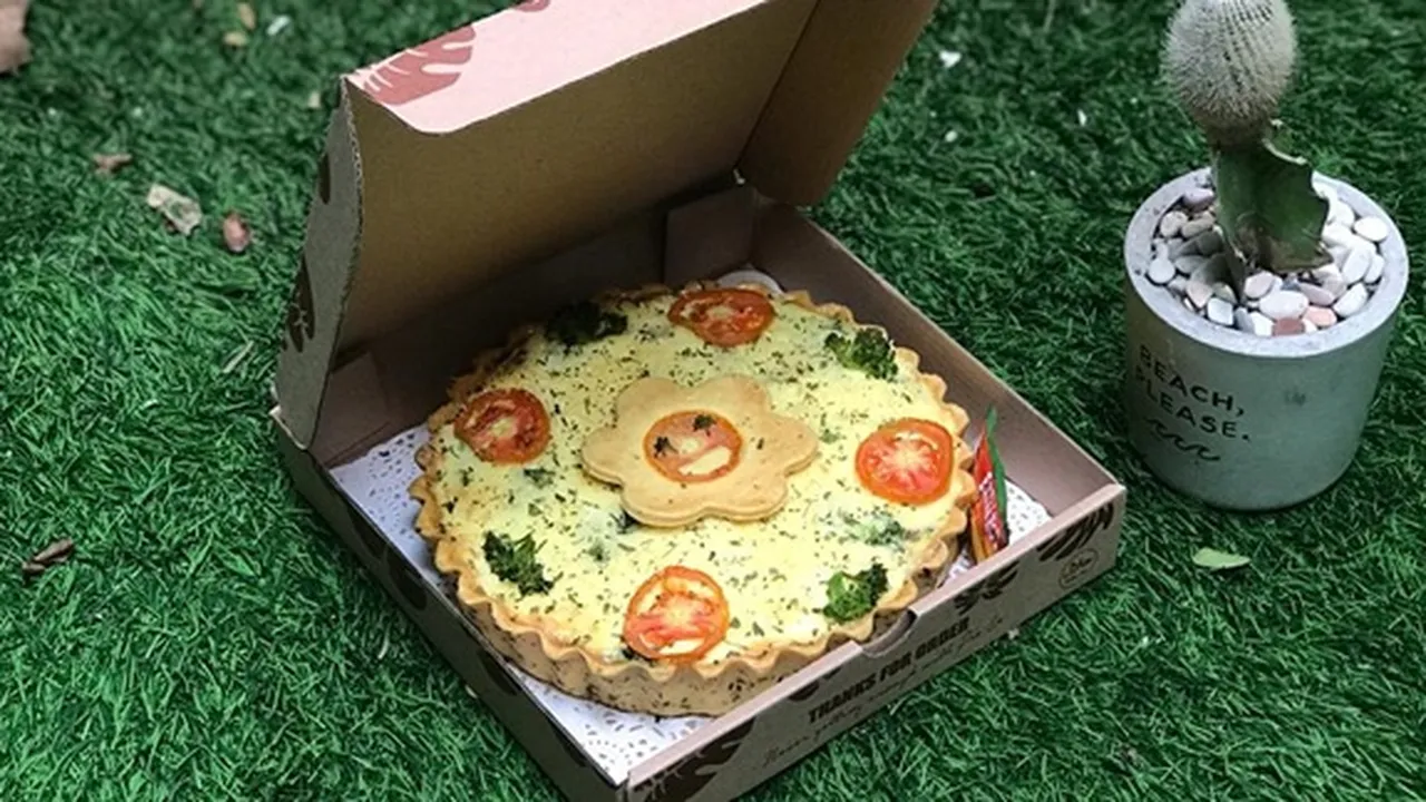 Cocok Banget Buat Para Pecinta Makanan Manis, Ini Dia Plain Milk Pie yang Cita Rasanya Menggugah Selera