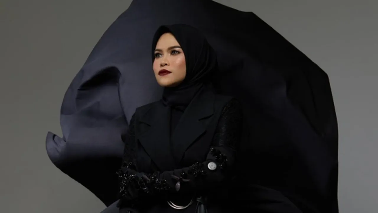 Comeback Setelah Puluhan Tahun Vakum, Gya Anandini Rilis 'Kau Cinta Matiku'
