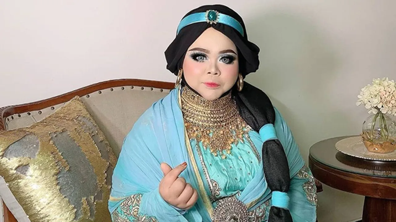 Cosplay Jadi Princess Jasmine, Kekeyi: Nyesel Gak Tuh Mutusin Aku? Cosplay Jadi Princess Jasmine, Kekeyi: Nyesel Gak Tuh Mutusin Aku?