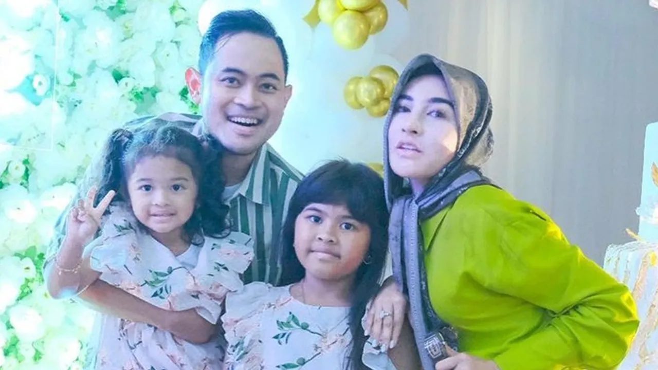 Crazy Rich Malang Beri Istri Hadiah Tas Seharga 4 Miliar, Netizen Termotivasi