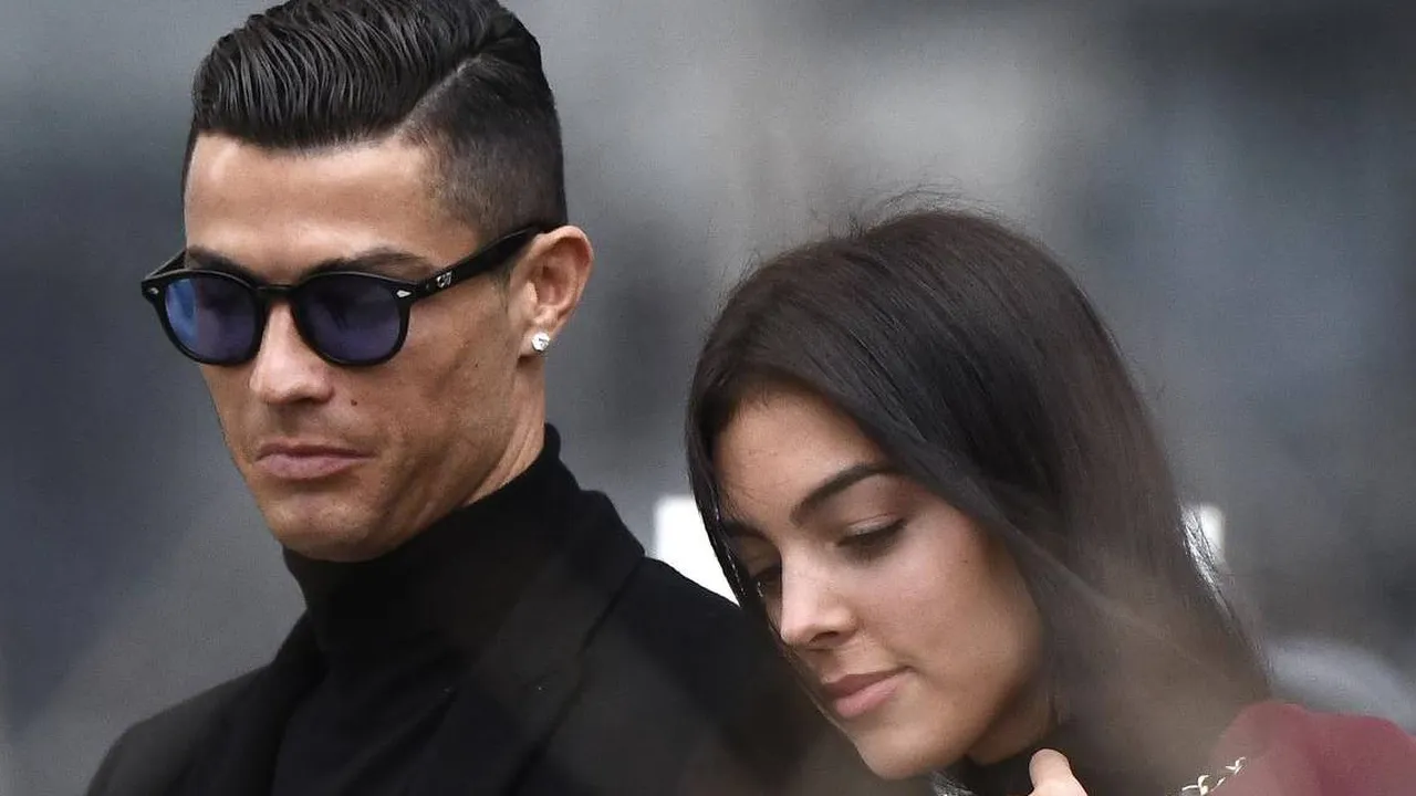 Cristiano Ronaldo Bicara Soal Rencananya Nikahi Georgina Rodriguez