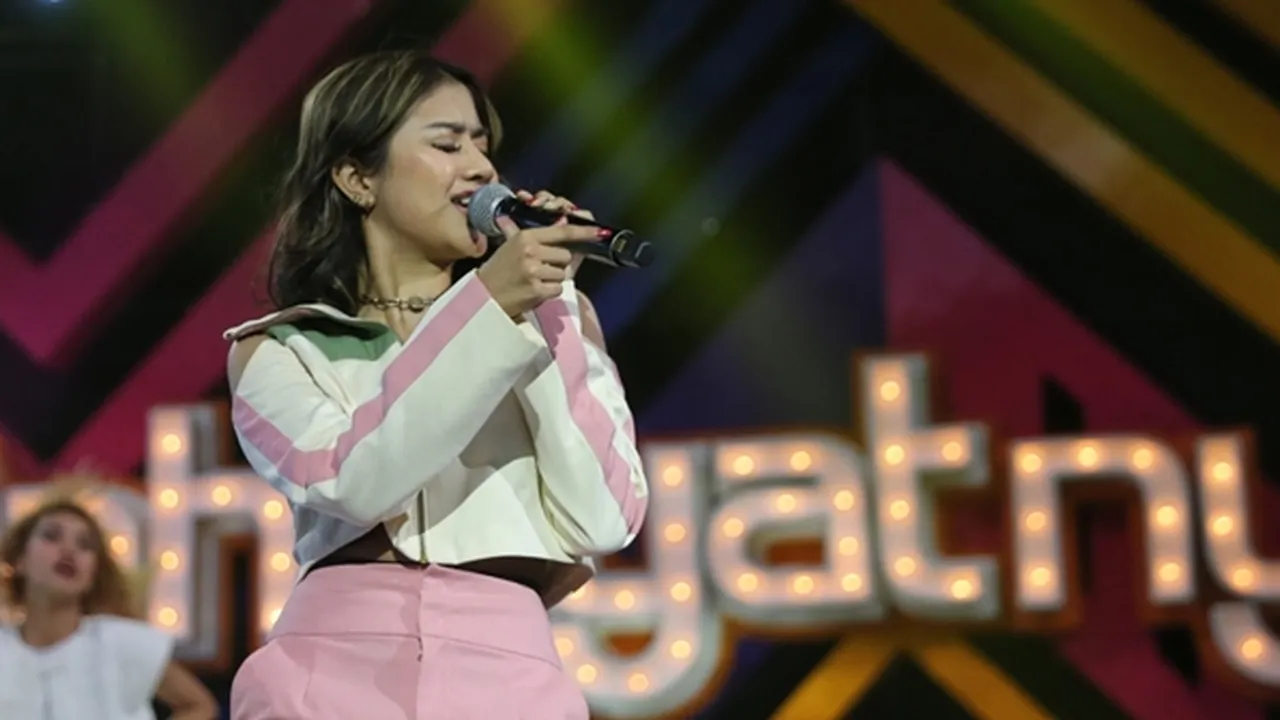 Cukup Kirim Doa Untuk Kasus Audrey, Ghea Youbi Sindir Para Artis Yang Obral Simpati
