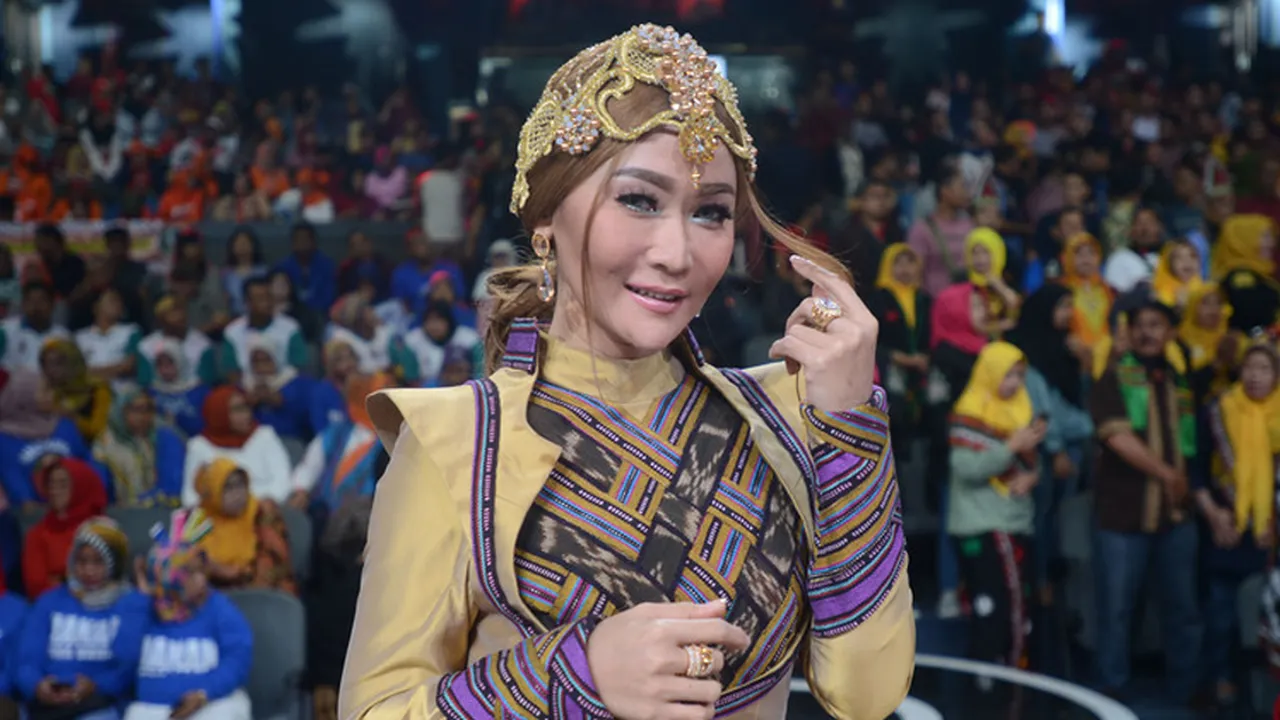 Curhatan Inul Daratista, Mengabdi Pada Pekerjaan Sejak Kecil Hingga Sekarang