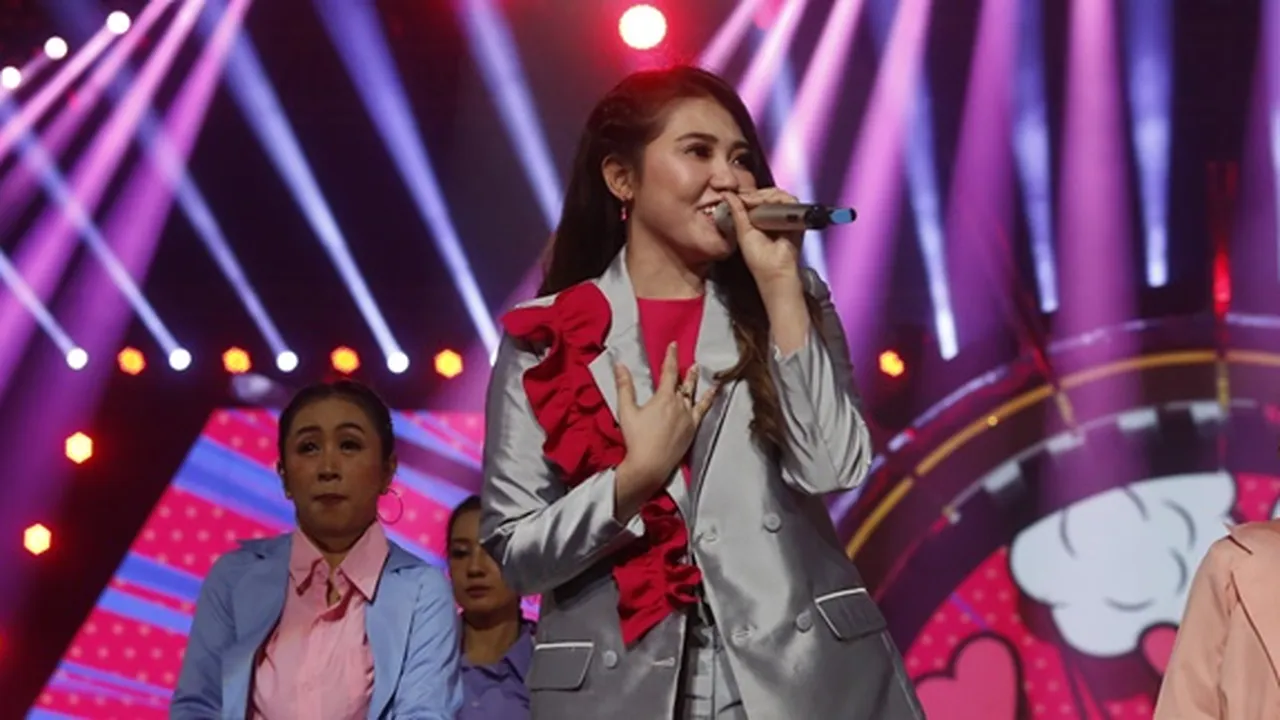 Curhatan Via Vallen Setelah Sang Adik Positif Corona, Dijauhi Tetangga Sampai Mau Didemo