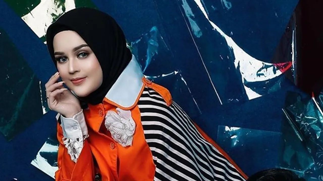 Cut Meyriska Sebentar Lagi Menikah, Kakinya Terluka Bikin Sang Ayah Panik Cut Meyriska Sebentar Lagi Menikah, Kakinya Terluka Bikin Sang Ayah Panik