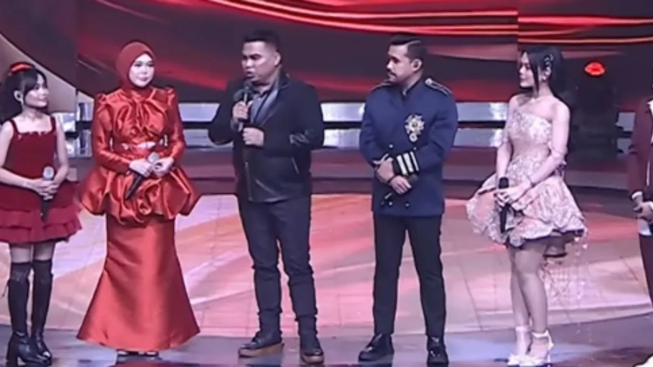 Daftar 14 Academia yang Dipilih Melly Lee, Fildan Rahayu, & Selfi Yamma
