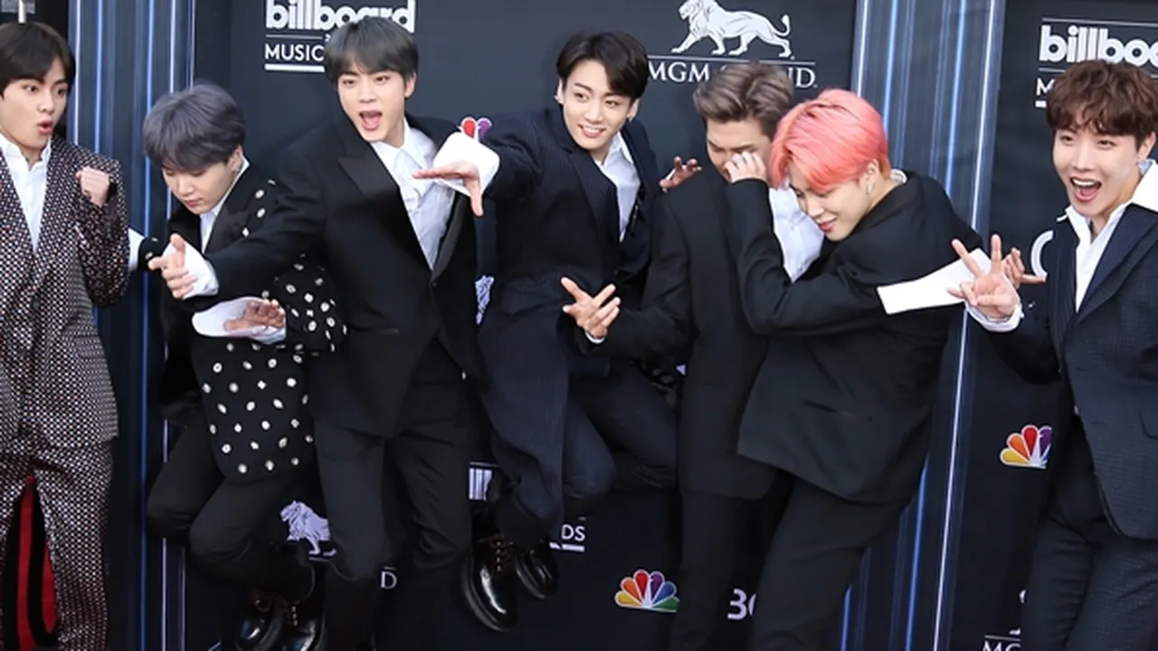 Daftar Es Krim Favorit Member BTS, Intip Saat Sudah Berbuka Puasa Ya!