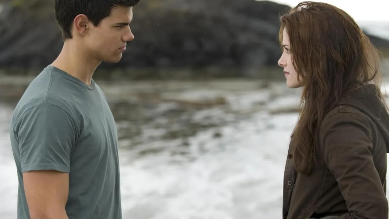 Daftar Urutan Nonton Film Twilight Saga yang Sukses di Box Office