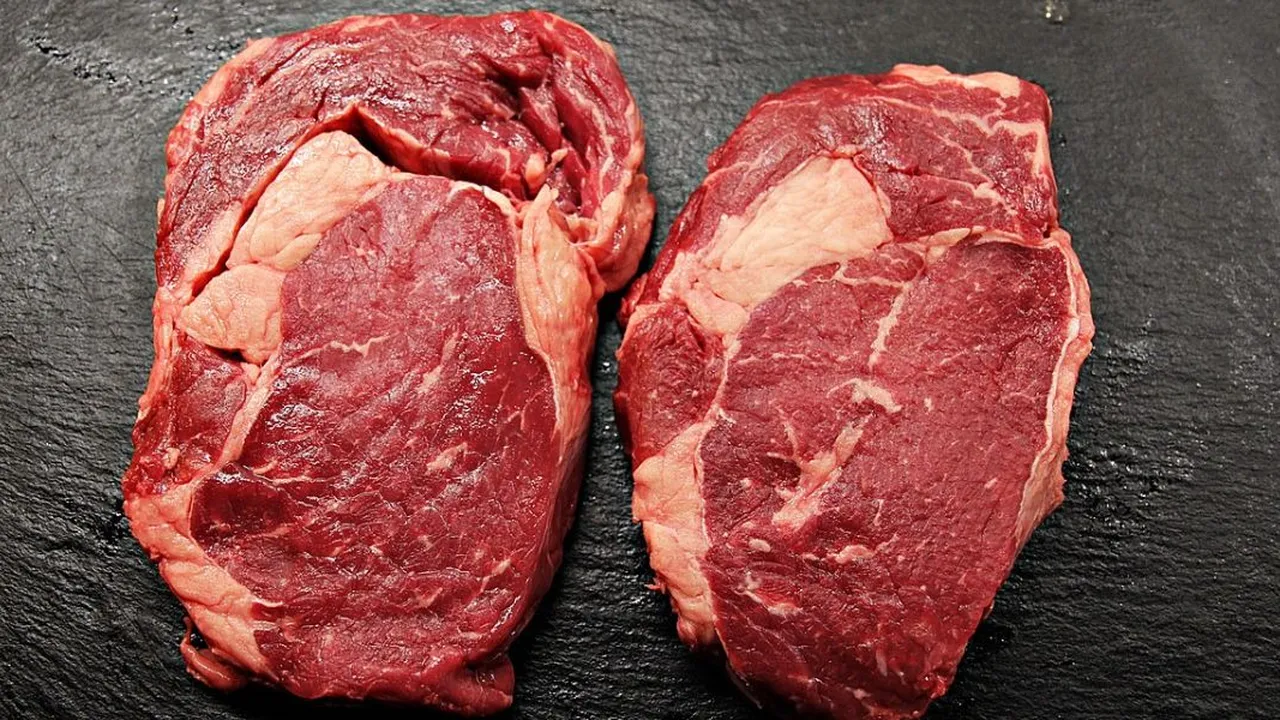 Daging Sapi atau Kambing, Pilihan Cerdas untuk Jaga Kolesterol Anda!