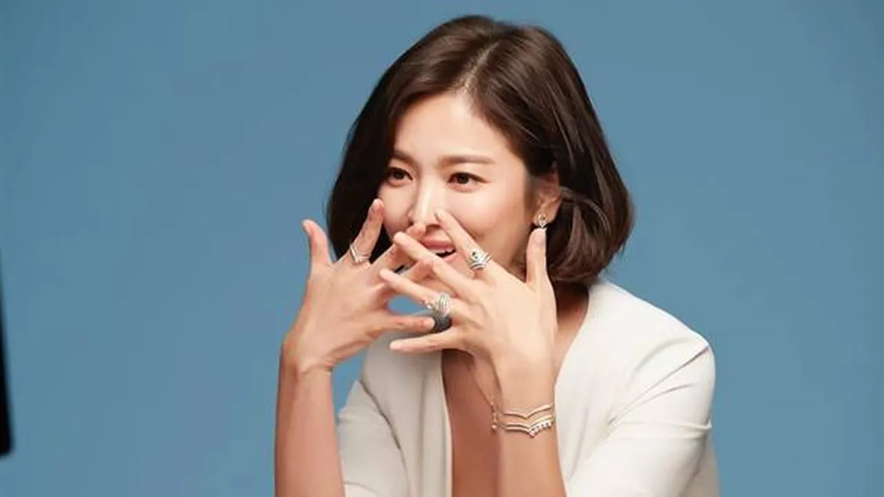 Dalam Proses Cerai, Song Hye Kyo Tetap Akan Hadiri Event di China