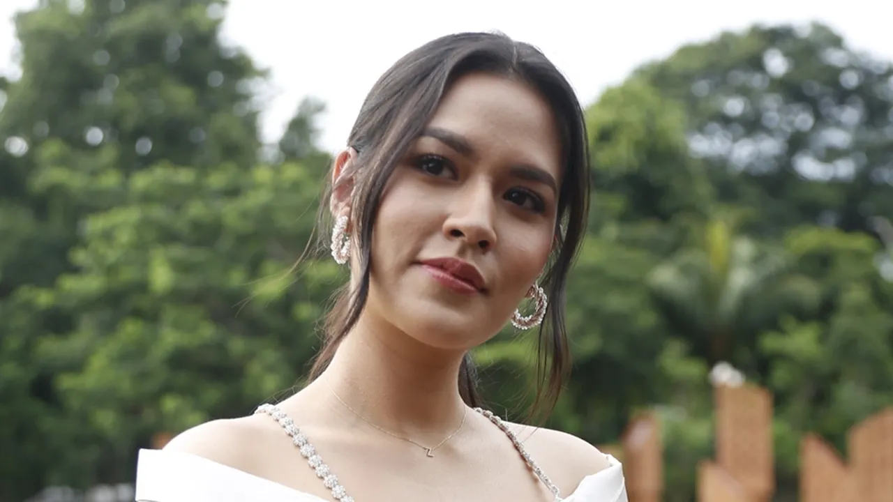 Dampak Corona, Raisa Lebih Pikirkan Nasib Kru Panggungnya