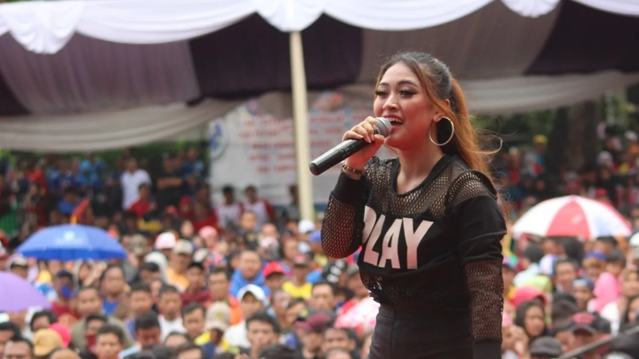 Dapat Job Nyanyi Sejak SD, Pedangdut Lia Amelia Tetap Utamakan Belajar