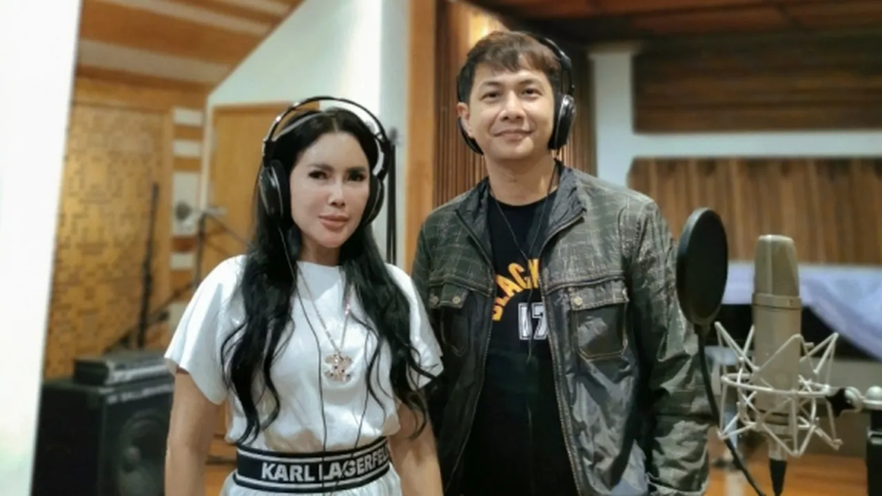 Dapat Pelatihan Vokal dari Delon, Uci Flowdea Rilis Single Rohani Terbaru 'Kau Allah Yang Hidup'