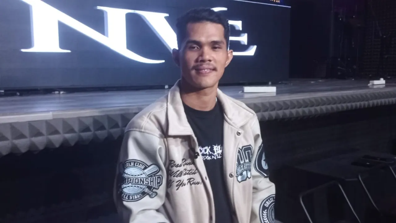Dari Host TikTok ke Dunia Musik, JB Rilis Single Perdana 'Cinta Tak Berbentuk Hati'