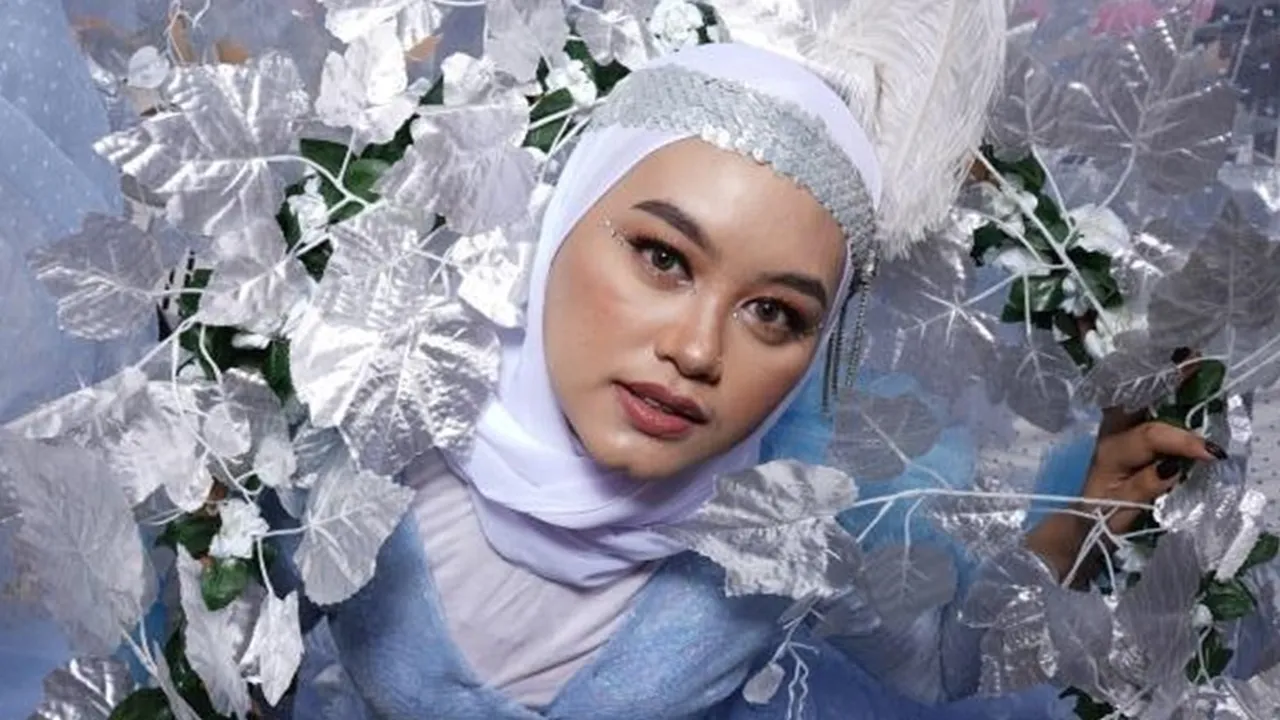 Daur Ulang Lagu 80-an Berjudul 'Madu dan Racun', Aliya Mengaku Senang Dapat Respon Positif dari Netizen