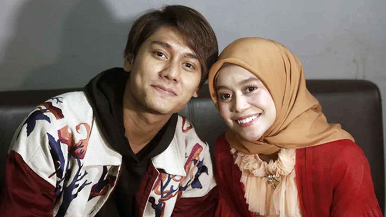 Dekat Tapi Tak Pacaran, Rizky Billar Mengaku Nyaman Saat Bersama Lesti