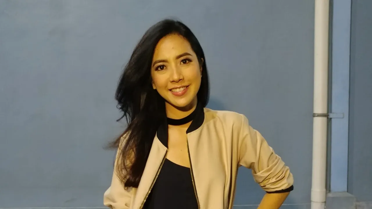 Delon Tak Pernah Hadir Sidang, Yeslin Wang Cabut Gugatan Cerai