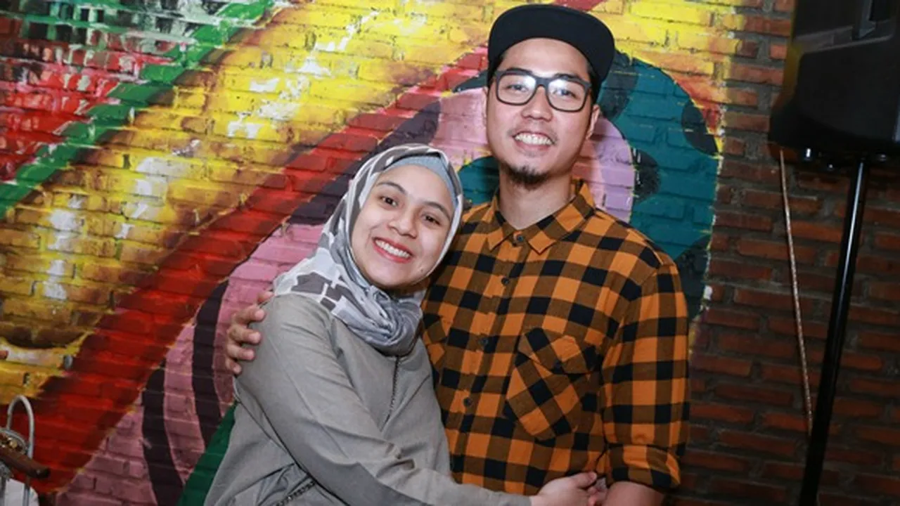 Demi Burung Ini, Nycta Gina Ikhlas Suami Sampai Kontrak Rumah Demi Burung Ini, Nycta Gina Ikhlas Suami Sampai Kontrak Rumah