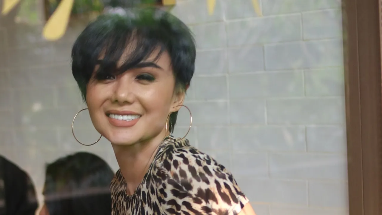 Demi Lombok, Yuni Shara Keliling Minta Sumbangan