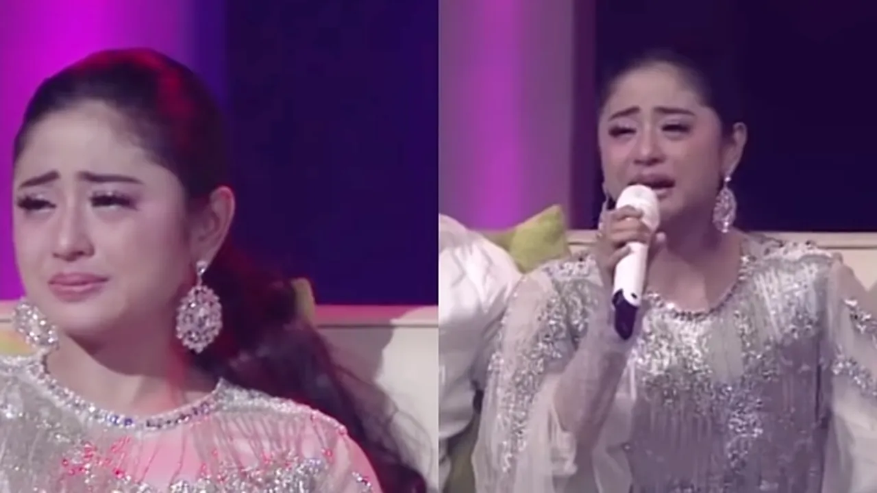Dengarkan Fildan Nyanyikan 'Ayah', Dewi Perssik Menangis Hebat