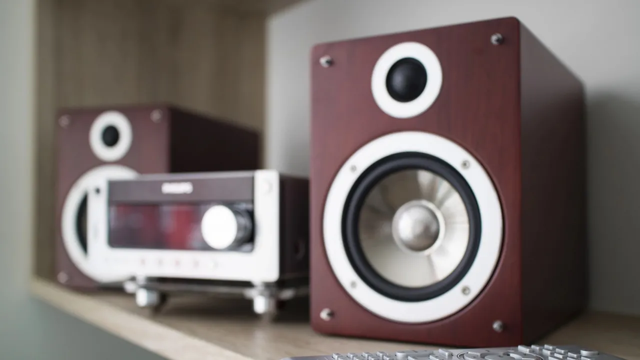 Dengerin Musik Jadi Makin Seru! Ini 4 Speaker Terbaik Buat Gen Z Pecinta Sound Nendang