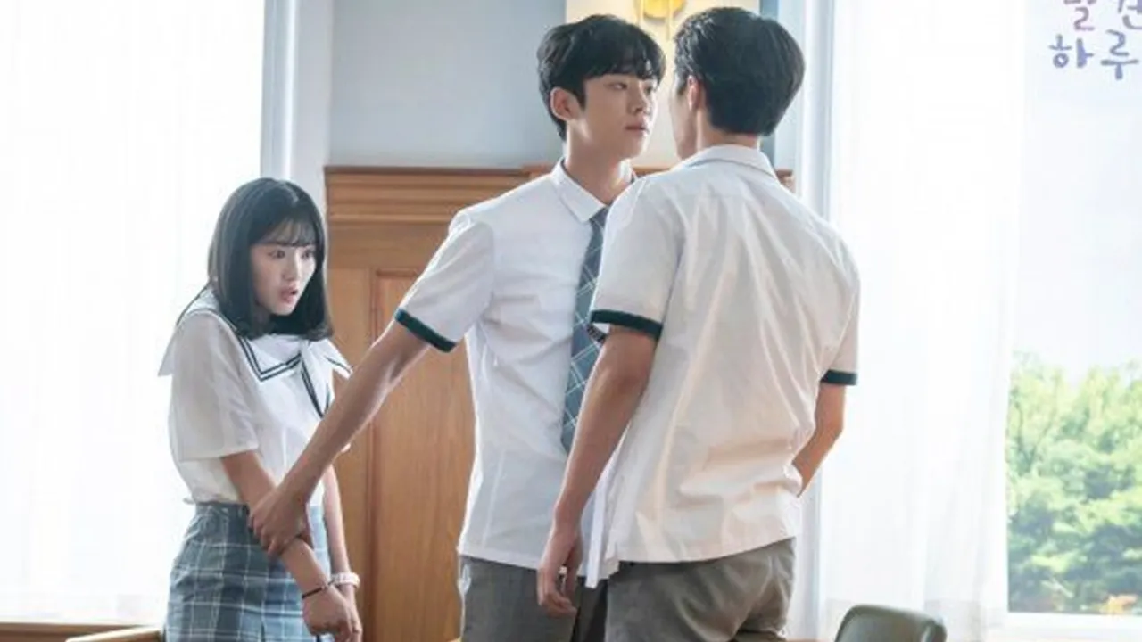 Deretan Aktor Tampan dengan Tinggi Menjulang yang Pernah Dipasangkan dengan Kim Hye Yoon