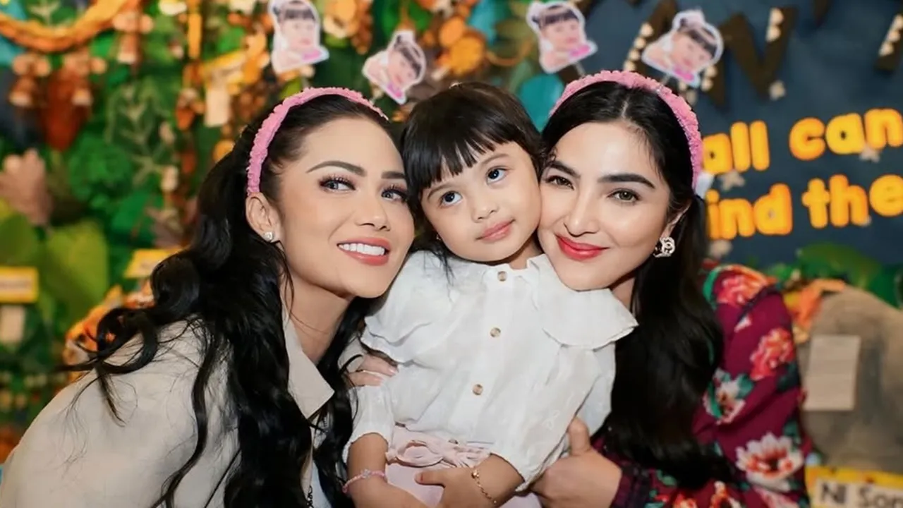 7 Artis Punya Panggilan Unik dari Cucu, Bukan Kakek Nenek Biasa