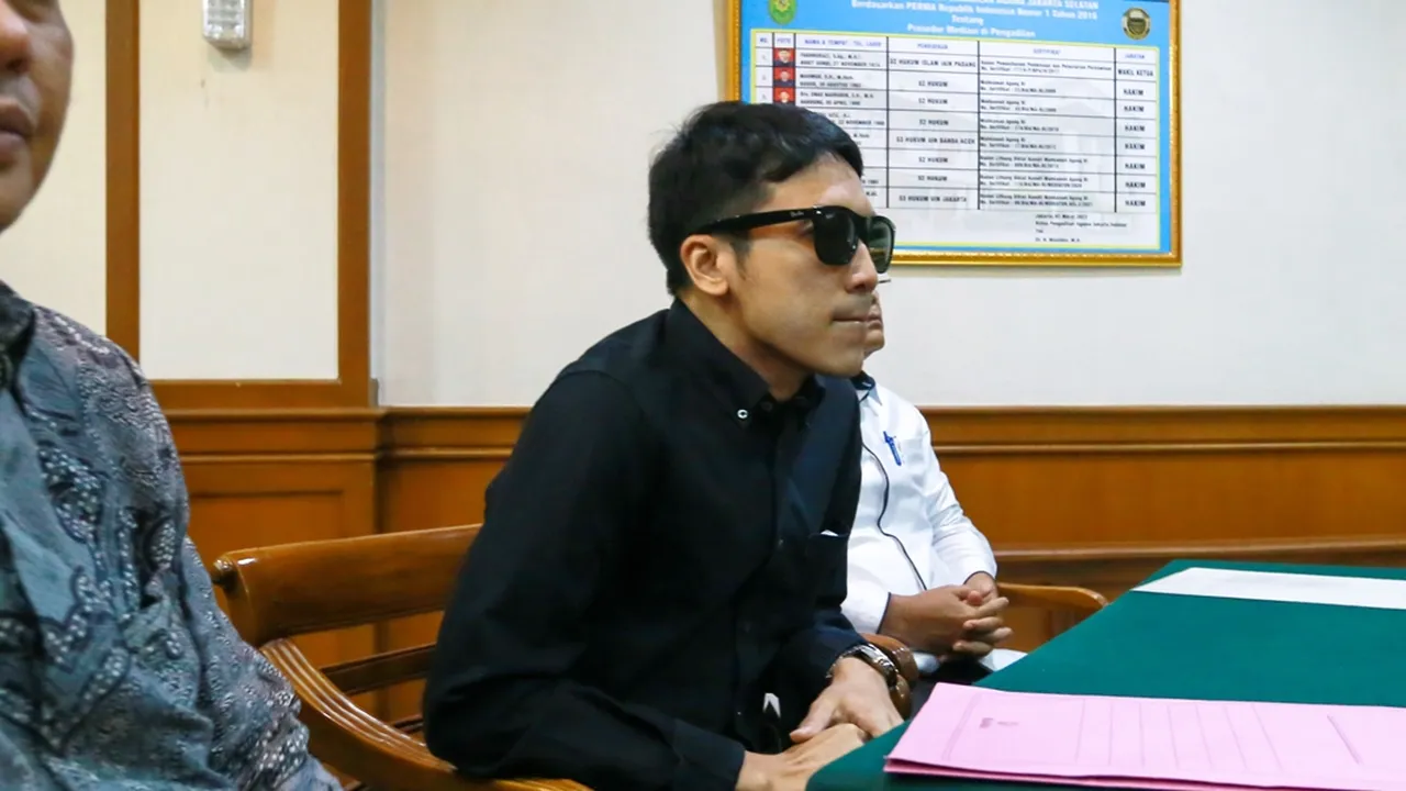 Desta Bocorkan Isi Chat dengan Anak Keduanya Miskha, Romantis Berujung Ngakak