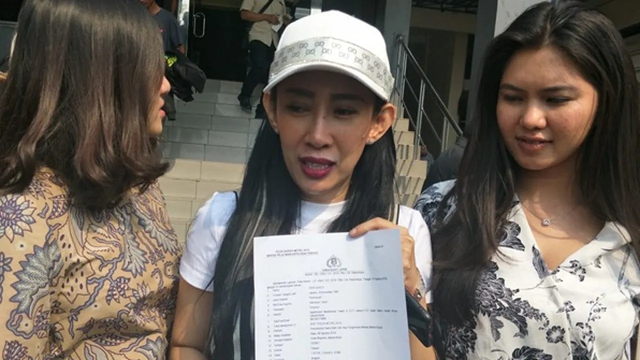 Dewi Sanca Dapat Ancaman Pembunuhan Dari Seorang Mengaku Pengacara