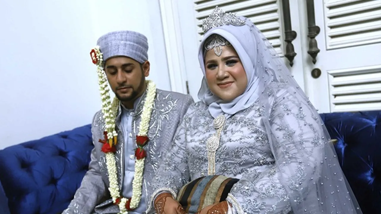 Dhawiya Kenang Mendiang Papa, Menikah 17 Tahun Setelah Beliau Meninggal
