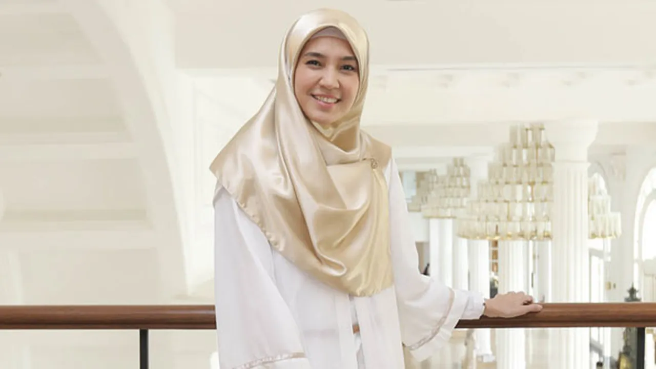 Dhini Aminarti Bagikan Tips Agar Tetap Istikamah dalam Berhijab