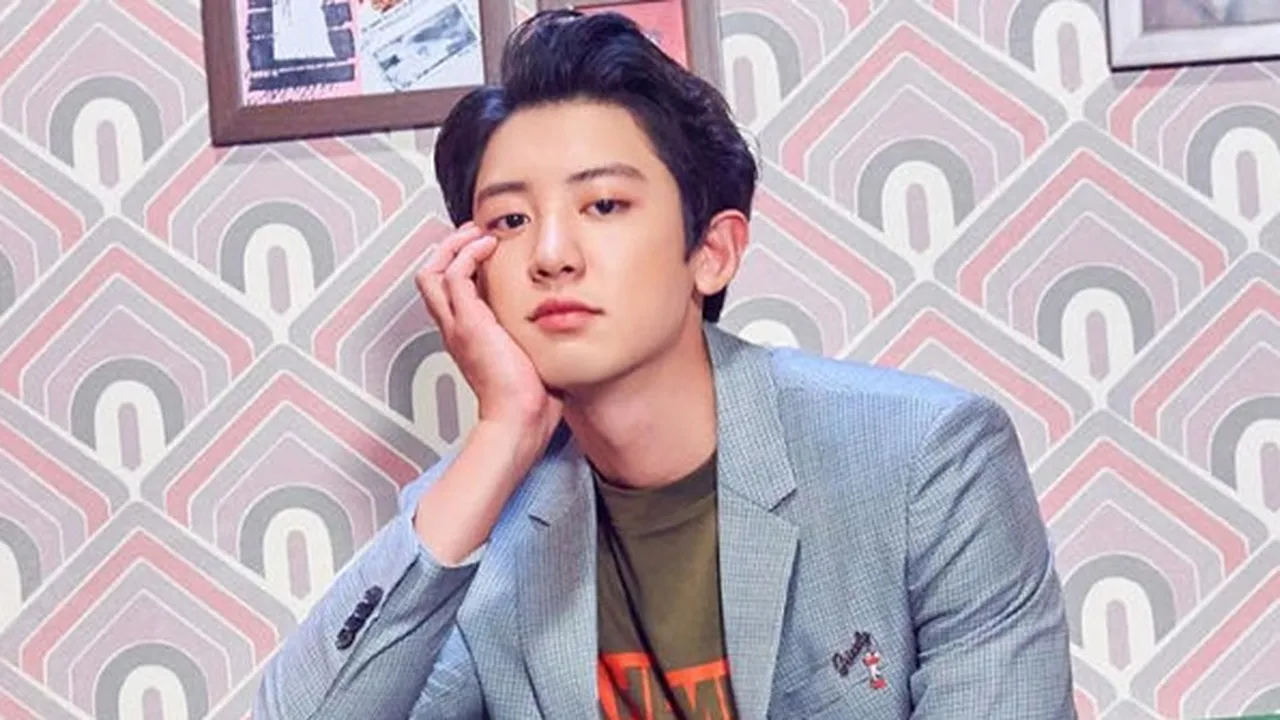 Di Pesta Ultah, Chanyeol EXO Pakai Kostum Deadpool Yang Sempat Ditahan Bea Cukai