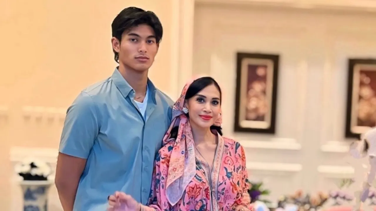 Diah Permatasari Andalkan Snapchat, Pantau Lokasi Anak di Amerika Diah Permatasari Andalkan Snapchat, Pantau Lokasi Anak di Amerika
