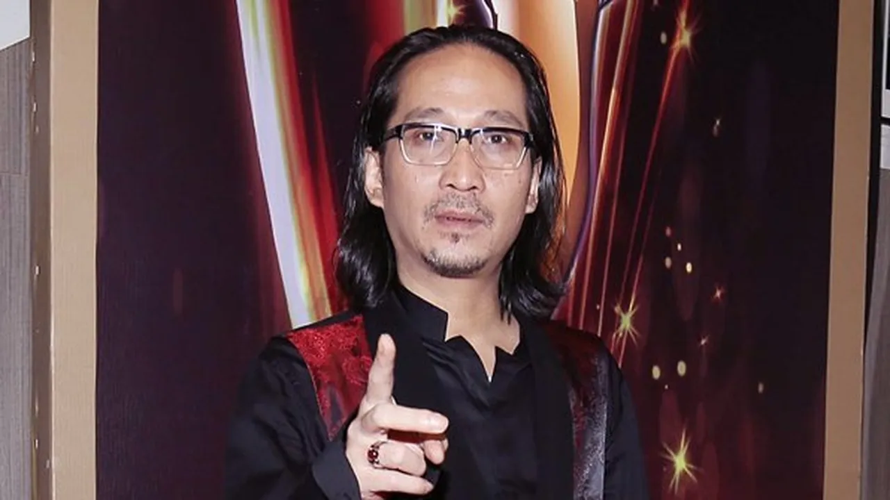 Dian Pramana Poetra Dimakamkan di Halaman Masjid Siang Ini Dian Pramana Poetra Dimakamkan di Halaman Masjid Siang Ini