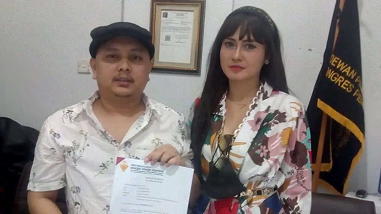 Diancam Foto dan Video Syurnya Bakal Disebar, Velline Chu Bakal Laporkan Pinjol Diancam Foto dan Video Syurnya Bakal Disebar, Velline Chu Bakal Laporkan Pinjol