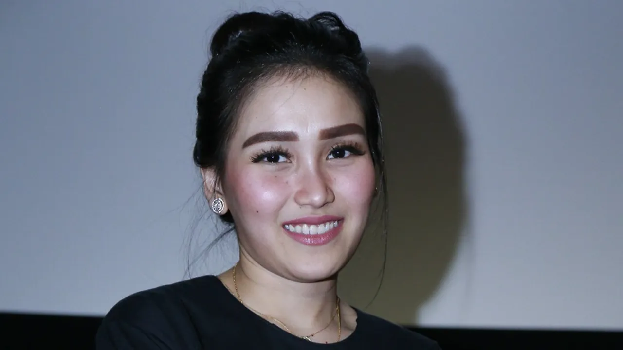 Dianggap Tendang Muka Andika Kangen Band, Ayu Ting Ting: Kami Baik-Baik Saja